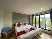 Phangan Utopia Resort Hotels near Srithanu Beach