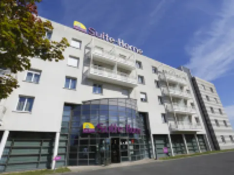 Suite-Home Orléans-Saran Hotels in Saran