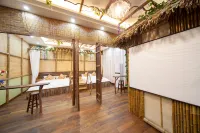 Longquan Hotel and Homestay