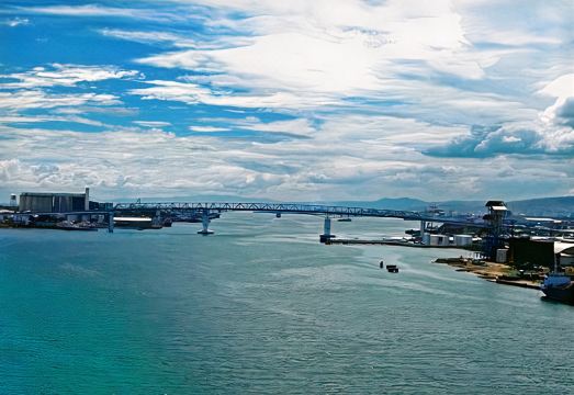 셈프레 프리미어 인 외관