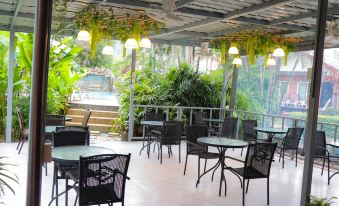 Andaman Seaside Resort - Housity