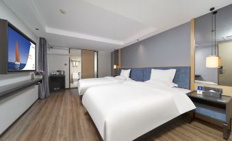 Yeste Hotel (Yichang Jiefang Road Pedestrian Street)