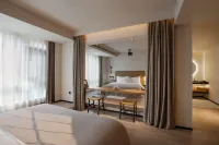 Lijiang Pu Zhi Designer Hotel HOLIDAY VILLA (The Old Town of Lijiang South Gate）