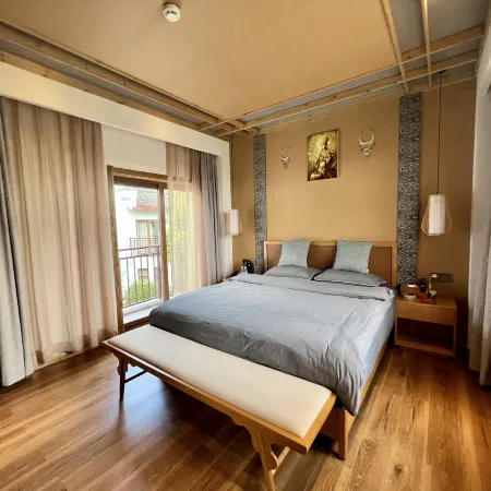 Yijian Hostel