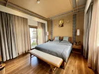 Yijian Hostel Hotels in Xingren