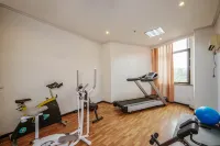Jinting Chain. Southern Hotel (Zhanggongqiao Food Street Leshan Giant Buddha Branch) - salle de sport