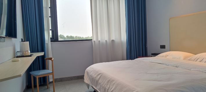 Huilin Hotel (Fangcheng Bowangzhen No.2 Middle School People's Government Branch) Hotels in Fangcheng