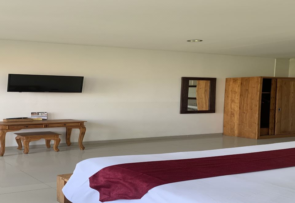 Grandpa Guest House - Housity