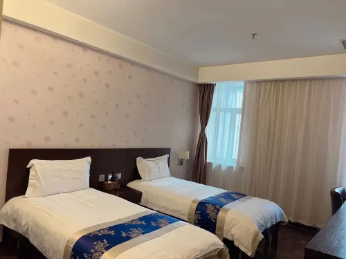 New Mark Hotel Suifen River
