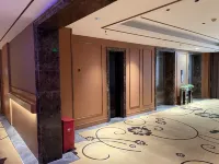 Kew Green WuZhou JiangBin Hotels in Wuzhou