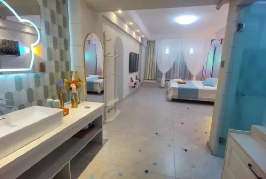 Daqing Express Day Rent House