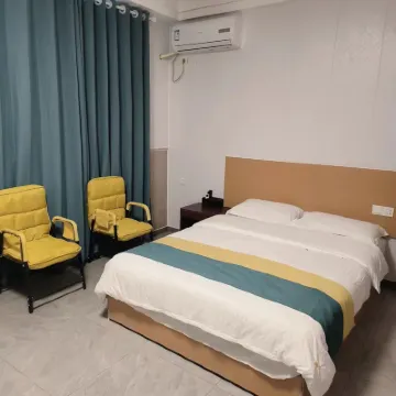 Nanchong Gaoping Longmen Jiayu Business Hotel Hotels near Fengyi Bay Sino-French Agricultural Science and Technology Park