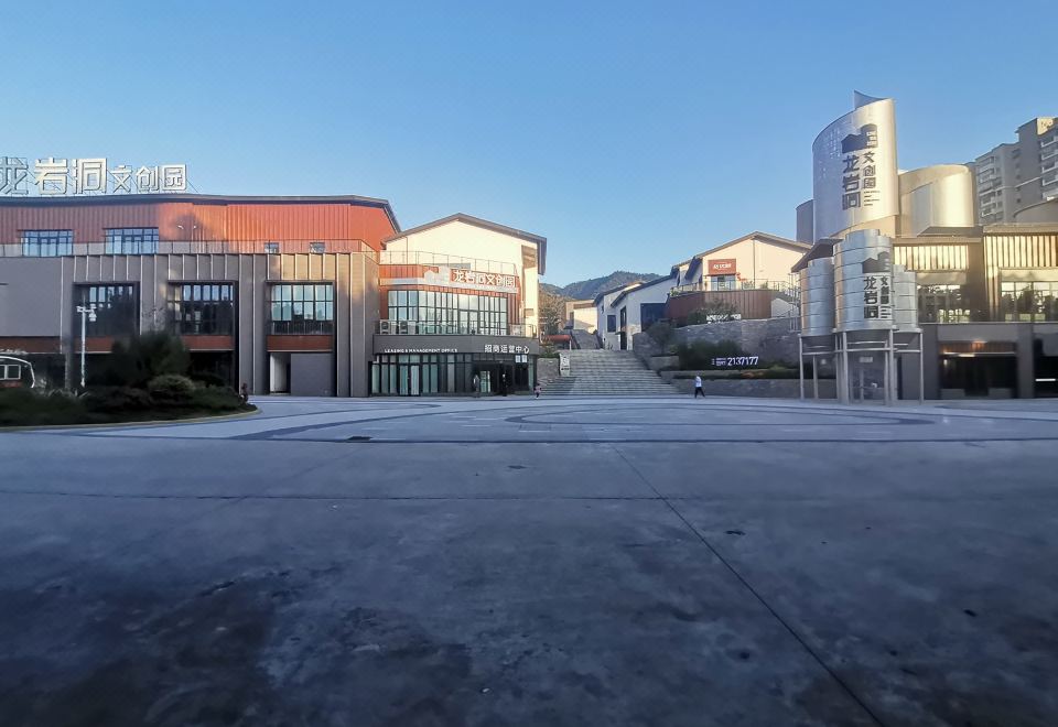 Hotel Overview