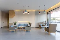 Rujia Huayi Selected Hotel (Zhuangcao Road Branch, Quanjiao High speed Railway Station)