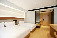 Chenxi Hotel (Nanjing Xuanwu Lake Park) Hotel dekat Nanjing City Vocational College Pukou Campus