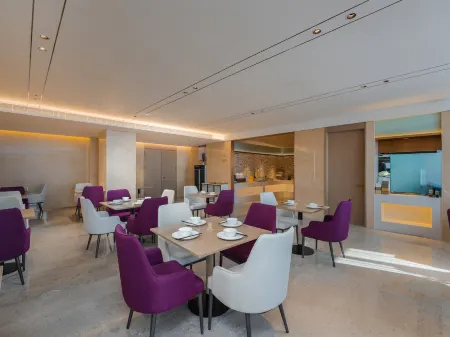 Lavande Hotel (Lavande Building) Отели рядом со станцией Junan Railway Station