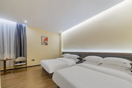 Chaoyu • Riverview Phoenix Greenland Holiday Meisu (Chaozhou Ancient City Branch) Отели рядом с достопримечательностью «Memorial Temple of Han Yu»