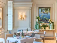 Four Seasons Hotel Cairo at Nile Plaza Hotels near Agouza