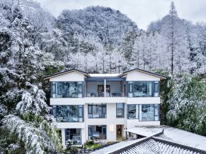 Qingcheng Mountain Yinyu Tingyu Hot Spring Homestay