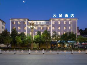 Mojiang Yunduo Hotel