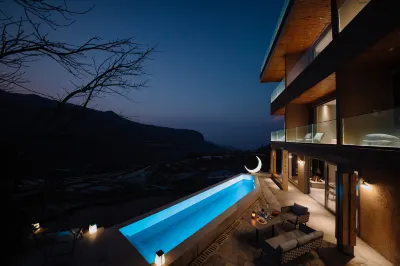 Yuanyang Mountain Residence