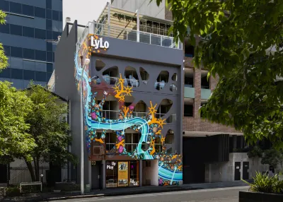 LyLo Brisbane Hotels near Cloudland