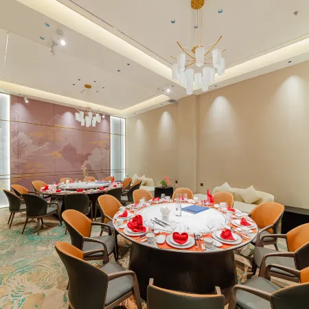 Willow Ying Hotel (Yungang International Airport Branch of Datong South Railway Station)