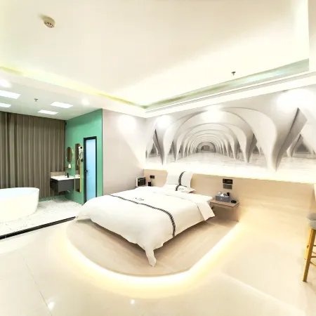 Private House Impression Homestay (Shuidong Wanda Branch)