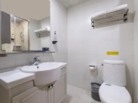 Home Inn (Donghai Niushan North Road Shuijingcheng Pedestrian Street) Hoteles en Condado de Donghai