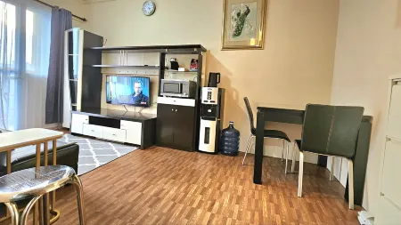 Amazing view Apartment at Kemayoran JIEXPO -Min Stay 3 nights-