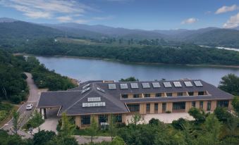 Yunju Lushanli Hot Spring Resort