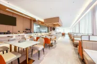 โรงแรมฮอลิเดย์ซินไห่หวาน เซียะผู่ - พร้อมอาหารเช้า