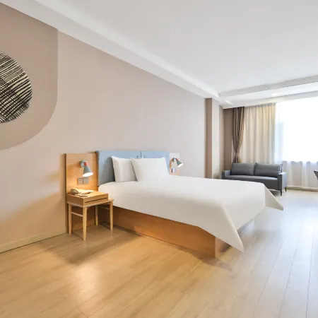 Homeinn Hotel (Hunchun Eurasia Shopping Mall Passenger Station Branch)