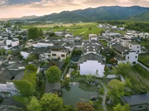 Huangshan Yi County Shitinghuayi Country Hotel