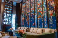Sky Ornament Art Hotel Hotels in Luhuo