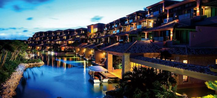 Shigira Bayside Suite Allamanda Hotels in Miyakojima