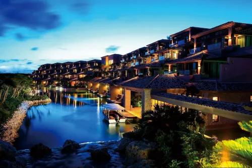 Shigira Bayside Suite Allamanda Hotels in Miyakojima