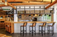 Malapascua Exotic Island Dive Resort - bar