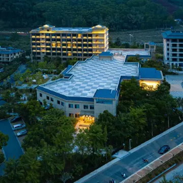 FOSTIANO HOTEL XISHUANNGBANNA