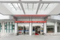 Lushan Sanatorium of the National People's Congress Hotels near Xingzi Passenger Transport Terminal