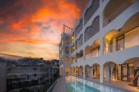 嵐悅裡丨想雲懸崖祕境私湯•VILLA 一線海景避世飯店（大理洱海店）