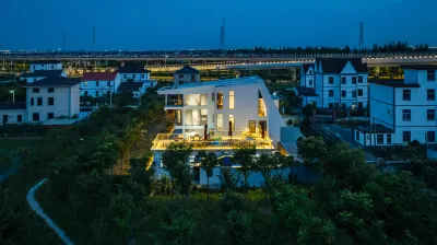 Floral Hotel·Shanghai Chuyuan Homestay Hotels near Dishuihu No.1 Pier
