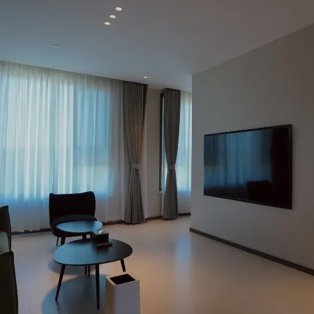 Yishui Wenfang Hotel