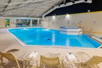 Holiday Inn SOUTHAMPTON-EASTLEIGH M3,JCT13 by IHG - С бассейном