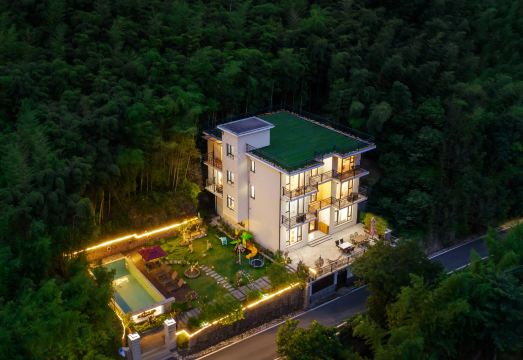 漫隐·莫干山Villa环山溯溪野奢美宿（庾村广场店）外景图