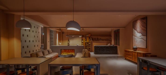Maitreya and Pushe Hot Spring B&B Hotel di Mil