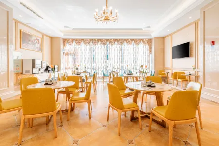 Hotel Vienna (Yongchang Road, Baoshan) Отели в г. Баошан