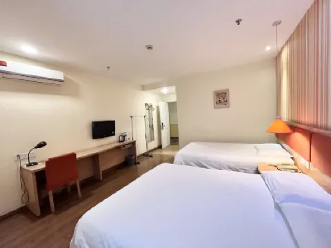 如嘉ホテル(上海嘉定バスステーション地下鉄西駅) Christian Good Shepherd Church周辺のホテル