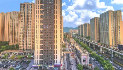 Yihao Garden Hotel (Chongqing Weidian Park Subway Station Longhu High-tech Tianjie) Hotels near Yinghuogu Wenchuang Farm