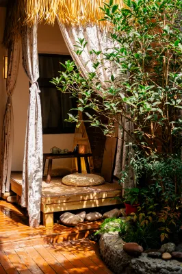 Chuyun Homestay (Luoyi Ancient City Cross Street Branch)